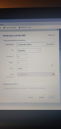 received_242109090174423|238x500